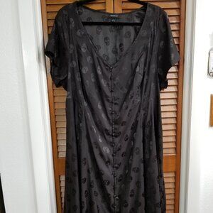 Torrid Black skull satiny dress, size 2